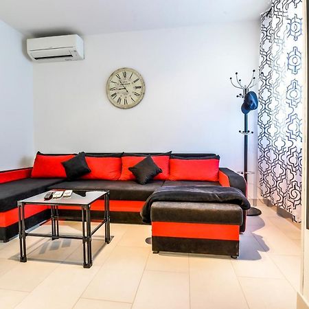 Apartment Anna Умаг Екстериор снимка